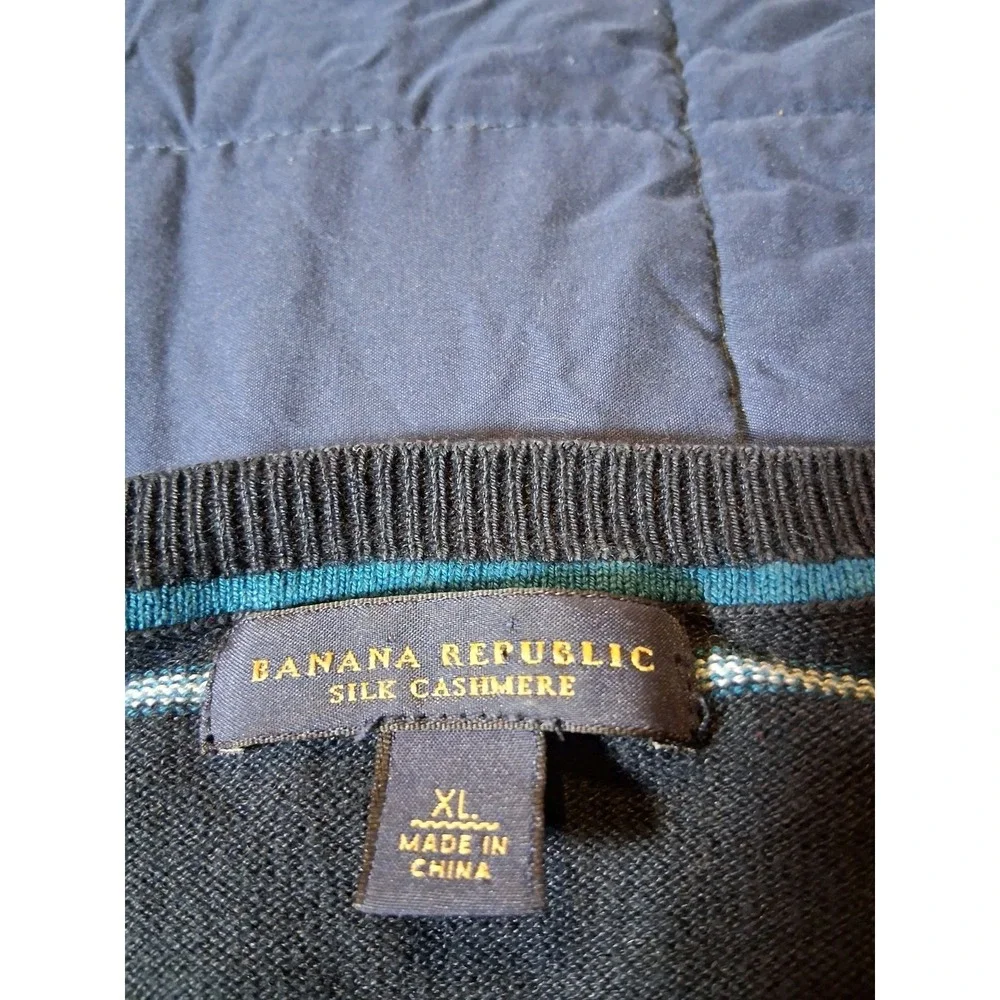 Banana Republic Mens Sweater XL Blue Stripe Blend Silk Cashmere Lightweight‎